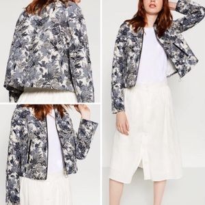 💙🌸Zara Floral Quilted Bomber Jacket NWOT🦋